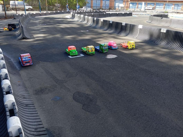 35 человек поучаствуют в чемпионате и первенстве Тюменской области по автомодельному спорту