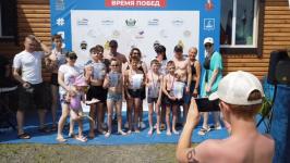 Многонациональный фестиваль "Время побед" провели "моржи" Тюмени 