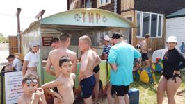 Многонациональный фестиваль "Время побед" провели "моржи" Тюмени 