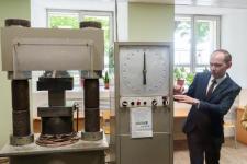 Уникальное оборудование ТИУ будут использовать для научных разработок в межуниверситетском кампусе Уникальное оборудование ТИУ будут использовать для научных разработок в межуниверситетском кампусе