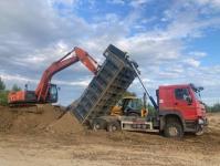 В Тобольске возводят двухкилометровую дамбу 