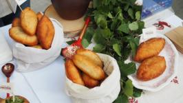 Около 20 ресторанов и местных производителей присоединились к гастрофестивалю "Вкусная Тюмень"