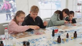 На фестивале &ldquo;Знаковое место&rdquo; тоболяки создают новый арт-объект