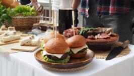 Около 20 ресторанов и местных производителей присоединились к гастрофестивалю "Вкусная Тюмень"