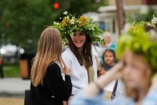 Обновленный сквер Славянский торжественно открыли в Тюмени