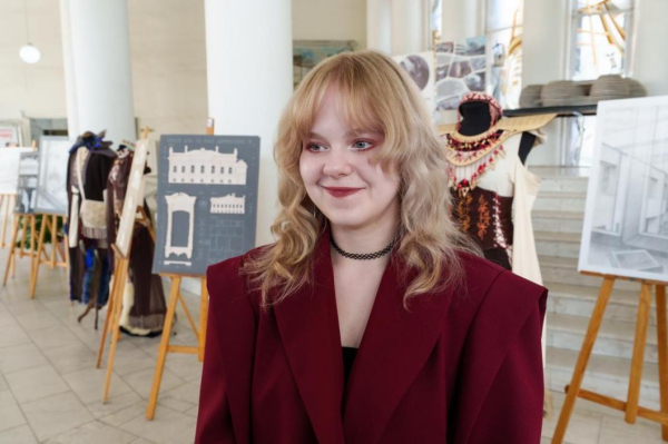 Студенты ТИУ подготовили выставку костюмов народов Тюменской области