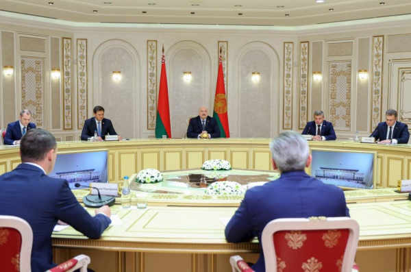 Александр Лукашенко выразил желание расширить номенклатуру товарооборота с Тюменской областью Александр Лукашенко выразил желание расширить номенклатуру товарооборота с Тюменской областью