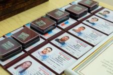 Александр Моор наградил тюменцев за вклад в развитие физкультуры и спорта в регионе Александр Моор наградил тюменцев за вклад в развитие физкультуры и спорта в регионе