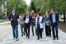 Тюменские депутаты проконтролировали благоустройство сквера Геологоразведчиков