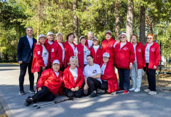 Более восьми тысяч серебряных волонтеров Сургутского района занимаются спортом