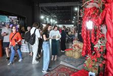 Фотогалерея: фестиваль "Проводник" объединил дизайнеров, урбанистов, музыкантов и мастеров Фотогалерея: фестиваль "Проводник" объединил дизайнеров, урбанистов, музыкантов и мастеров