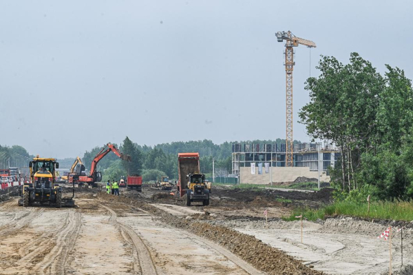 Строительство дорог и тротуаров началось в микрорайоне Южный Заводоуковска Строительство дорог и тротуаров началось в микрорайоне Южный Заводоуковска