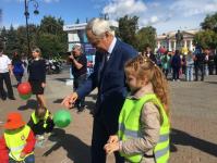 Жителей Тюмени призвали сделать дорогу в школу безопасной