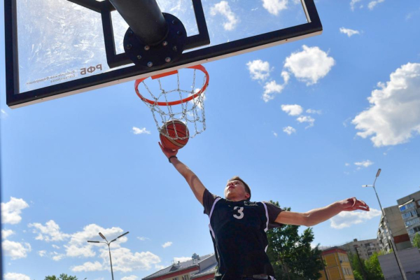 Трудовые коллективы Тюмени сыграют в уличный баскетбол 