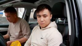 Ветерану СВО вручили автомобиль с ручным управлением в Тюмени