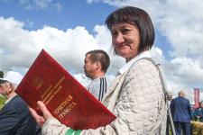 Лучших аграриев чествуют на Дне поля в Ярковском районе