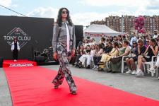 Фотогалерея: фестиваль "Проводник" объединил дизайнеров, урбанистов, музыкантов и мастеров Фотогалерея: фестиваль "Проводник" объединил дизайнеров, урбанистов, музыкантов и мастеров