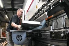 Умные и теплые остановки производит компания в Тюмени Умные и теплые остановки производит компания в Тюмени