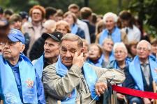 Заводской гудок прозвучал в тюменском Загородном саду Заводской гудок прозвучал в тюменском Загородном саду