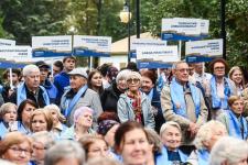 Заводской гудок прозвучал в тюменском Загородном саду Заводской гудок прозвучал в тюменском Загородном саду