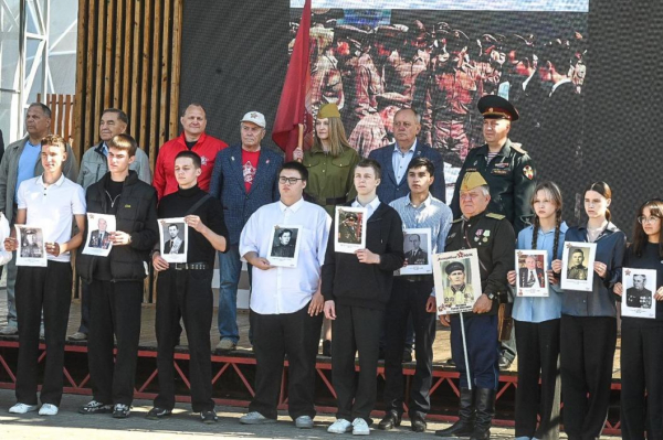 Посвященную окончанию Второй мировой войны акцию провели в центре Тюмени