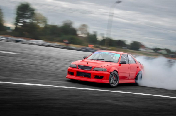 Тюменский пилот стал призером четвертого этапа областного чемпионата по дрифту