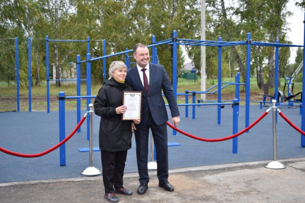 В селе Армизонском открыли площадку для выполнения нормативов ГТО