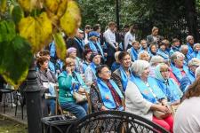 Заводской гудок прозвучал в тюменском Загородном саду Заводской гудок прозвучал в тюменском Загородном саду