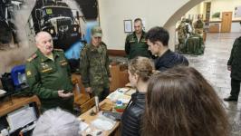 Динамические тренажеры и образцы боевой техники показали в ТВВИКУ Динамические тренажеры и образцы боевой техники показали в ТВВИКУ