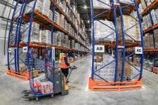 В Тюменской области инвестор вложил более 2 млрд рублей в открытие логистического комплекса