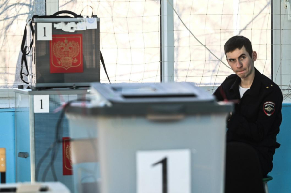 Единый день голосования стартовал на Ямале, в Свердловской и Челябинской областях Единый день голосования стартовал на Ямале, в Свердловской и Челябинской областях