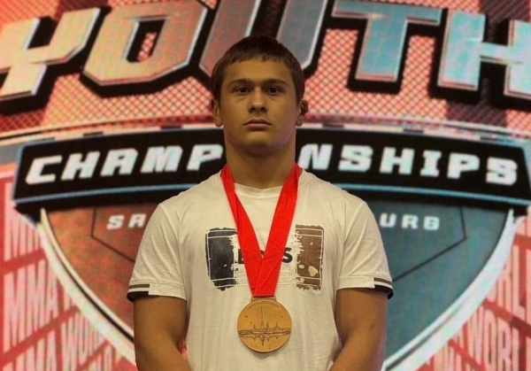 Тюменский боец завоевал бронзу первенства мира по ММА среди юниоров Тюменский боец завоевал бронзу первенства мира по ММА среди юниоров