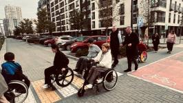 Доступную среду и строительство социальных объектов контролируют тюменские депутаты