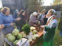 "Капуста-барыня" собрала любителей народных гуляний в Ялуторовске 