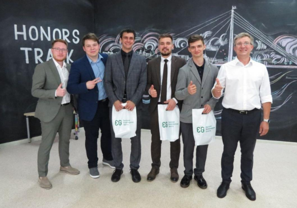 Студент ТИУ выиграл миллион рублей на проект прогнозирования обводнения газовых скважин Студент ТИУ выиграл миллион рублей на проект прогнозирования обводнения газовых скважин