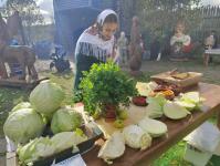 "Капуста-барыня" собрала любителей народных гуляний в Ялуторовске 
