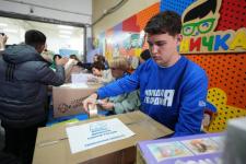 В отправке гуманитарного груза для детсадов Краснодона приняли участие тюменские депутаты