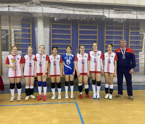 Ишимцы вошли в тройку лучших на Кубке российской школы волейбола 