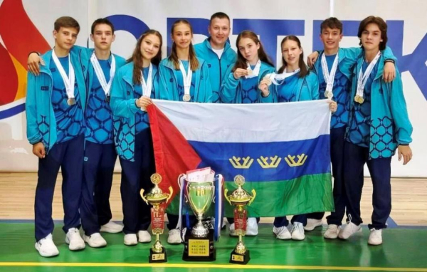 Золотые медали фестиваля ГТО завоевали тюменские школьники в "Артеке"