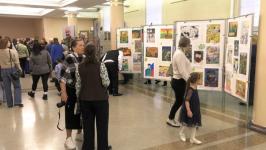 Победителей конкурса детских рисунков ко Дню Сибири наградили в Тюмени Победителей конкурса детских рисунков ко Дню Сибири наградили в Тюмени