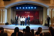 "Премия Первых": в Тюмени наградили более 250 активистов и их наставников "Премия Первых": в Тюмени наградили более 250 активистов и их наставников