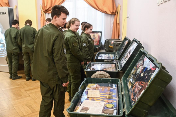 Тюменский "Барс" отметит 25-летие во Дворце творчества и спорта "Пионер"