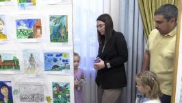 Победителей конкурса детских рисунков ко Дню Сибири наградили в Тюмени Победителей конкурса детских рисунков ко Дню Сибири наградили в Тюмени